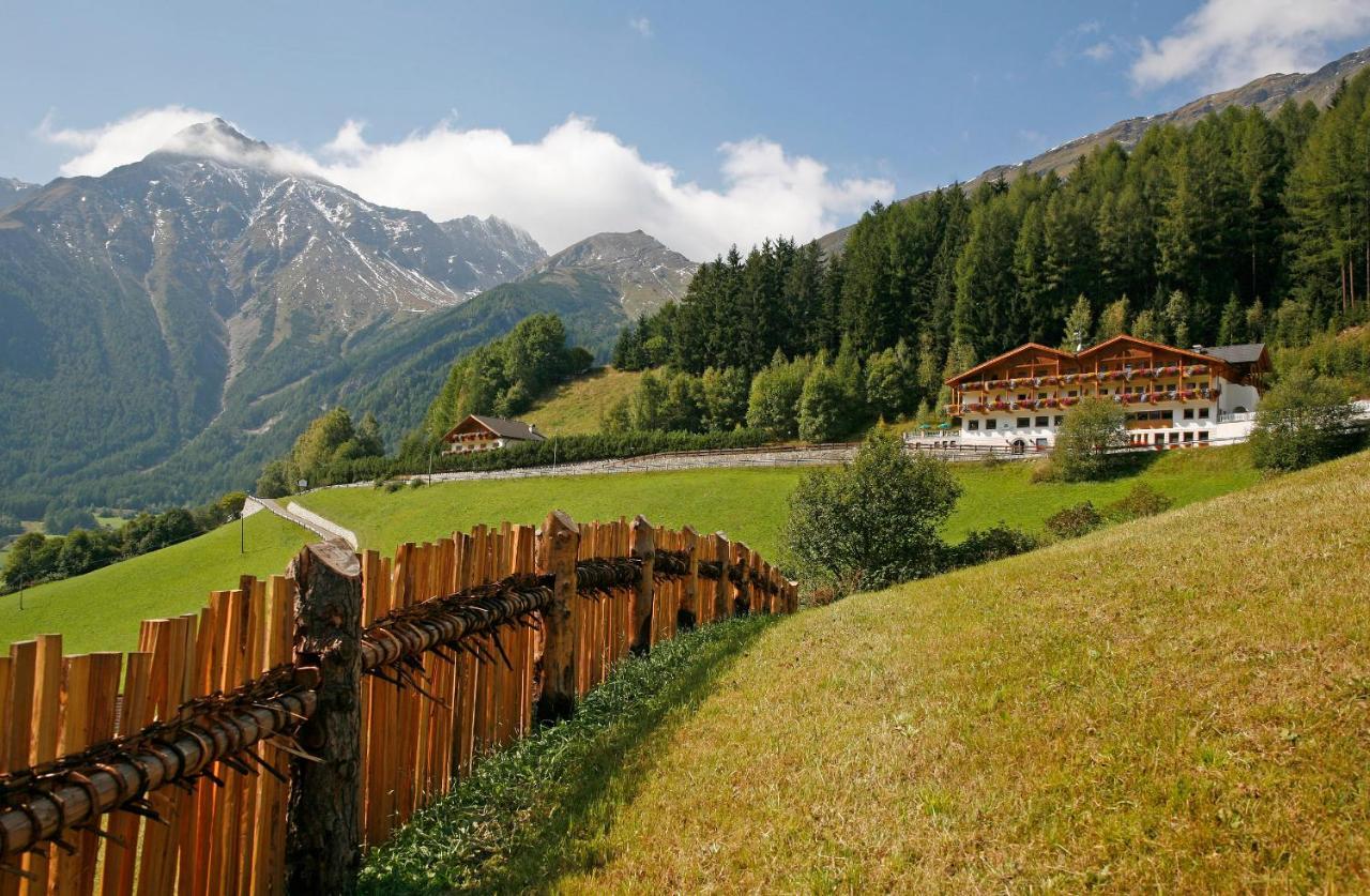Hotel Kranebitt Валь-ди-Вицце Экстерьер фото